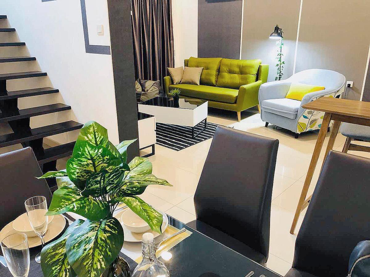 The Loft Appartement Kangkar Teberau Buitenkant foto