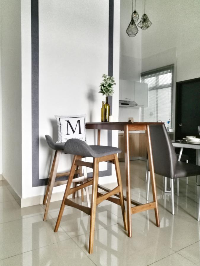 The Loft Appartement Kangkar Teberau Buitenkant foto